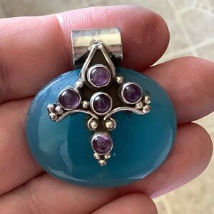 𝅺NWOT sterling SILVER BLUE CHALCEDON/AMETHYST LARGE PENDANT​